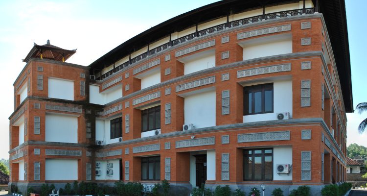 dprd karangasem