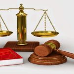 Penegak hukum pelanggaran hukum