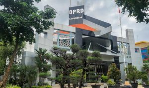 DPRD Pasuruan PNS Nekat Tantang Anggota DPRD Pasuruan