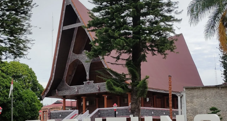 Ribuan Mitra TPL Demo DPRD Taput