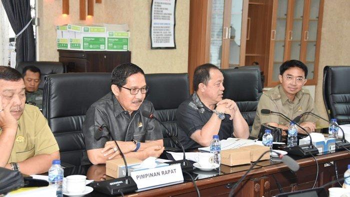Pembahasan-Raperda-Riset-dan-Inovasi-Daerah.jpg
