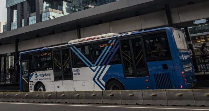 Kenaikan Tarif TransJakarta