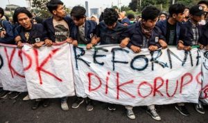 Tolak Revisi KUHAP, Mahasiswa dan Masyarakat Demo di DPRD Kalsel