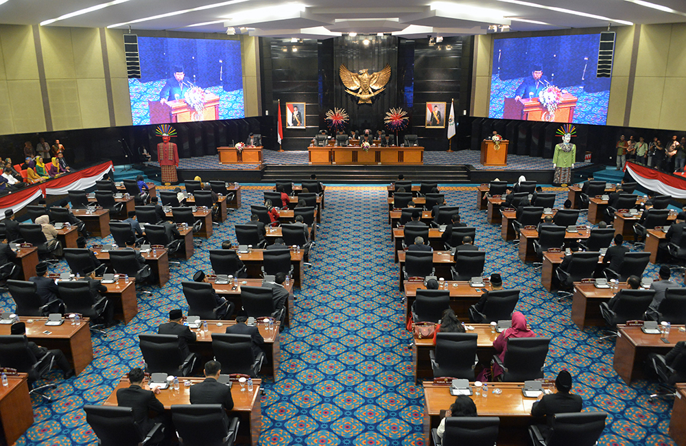 DPRD Kota Mataram Bagikan Ilmu Parlemen kepada Siswa MAN 3 Mataram