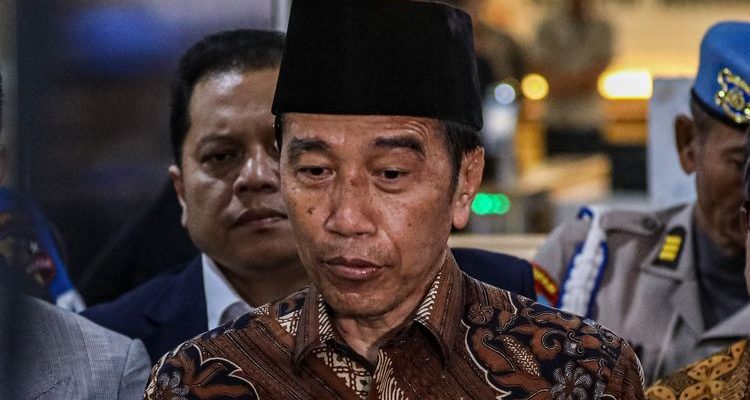 Jokowi Tampil di Forum Ekonomi Baru Bloomberg, Warganet Kagum akan Kemampuan Bahasa Inggris Gibran