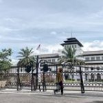 APBD Jawa Barat 2026 Ditetapkan, Dana Besar untuk Jalan, Sekolah, dan RS Daerah