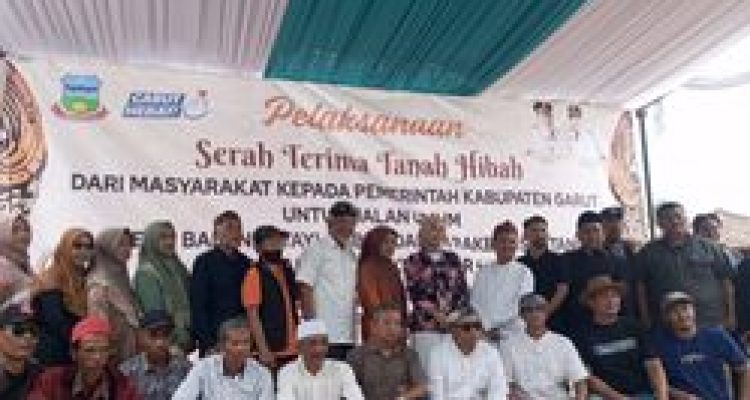 Warga Ciparay Sumbang Tanah untuk Pembangunan Garut
