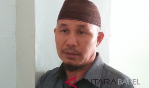 Babak Baru Kasus Guru Abdul Muis yang Dipecat Jelang Pensiun: Mengadu ke DPRD untuk Memulihkan Nama Baik