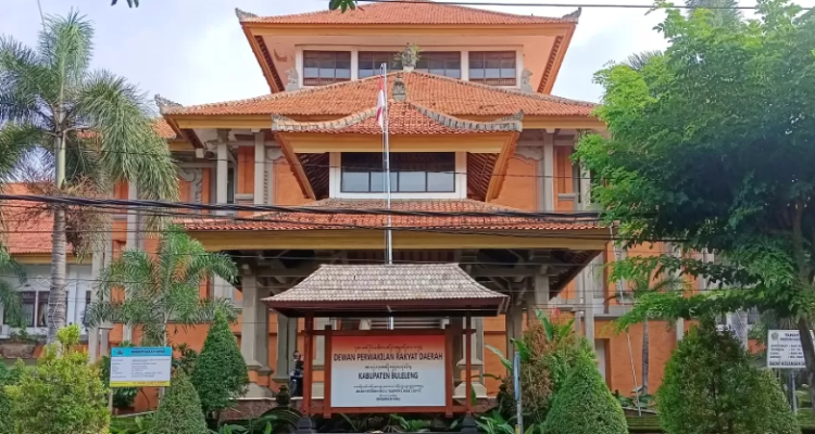 Rapat Paripurna DPRD Kabupaten Buleleng