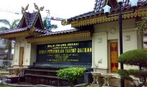 DPRD Pekanbaru DPRD Pekanbaru