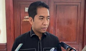 ERI IRAWAN ERI IRAWAN DPRD SURABAYA