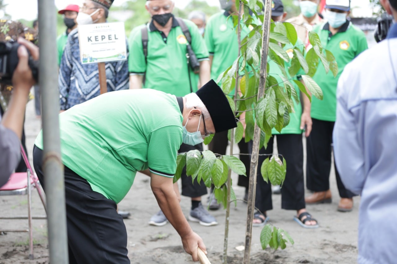 Ketua DPRD Kabupaten Bogor Ajak Masyarakat Tanam Pohon untuk Mitigasi Bencana
