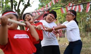 Lomba Balap Motor Piala Ketua DPRD Kepri 2025 Hebohkan Batam, Wagub Beri Apresiasi pada Pembinaan Pembalap Muda Lomba Balap Motor Piala Ketua DPRD Kepri 2025 Hebohkan Batam, Wagub Beri Apresiasi pada Pembinaan Pembalap Muda