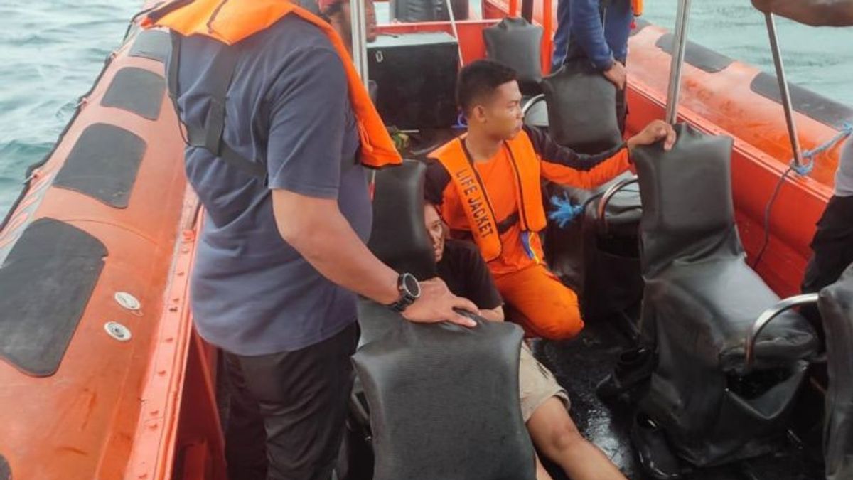 Kapal Tenggelam di Labuan Bajo, Pemkab Sikka Beri Beasiswa
