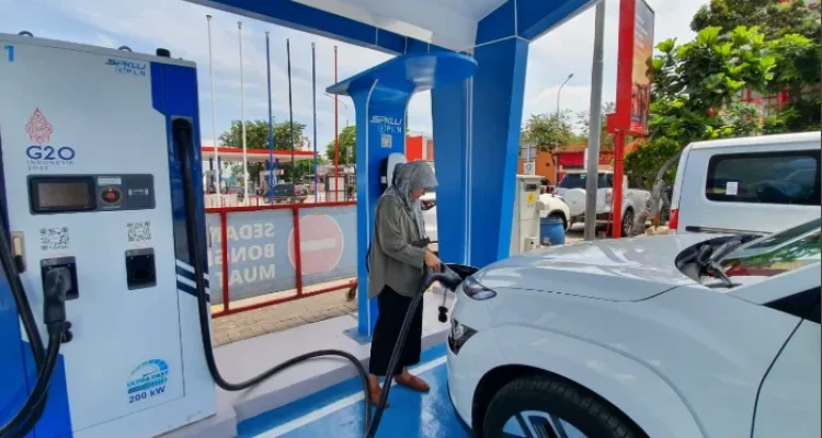 Wako Lis: Mengelola Manusia, Bukan Hanya Dokumen