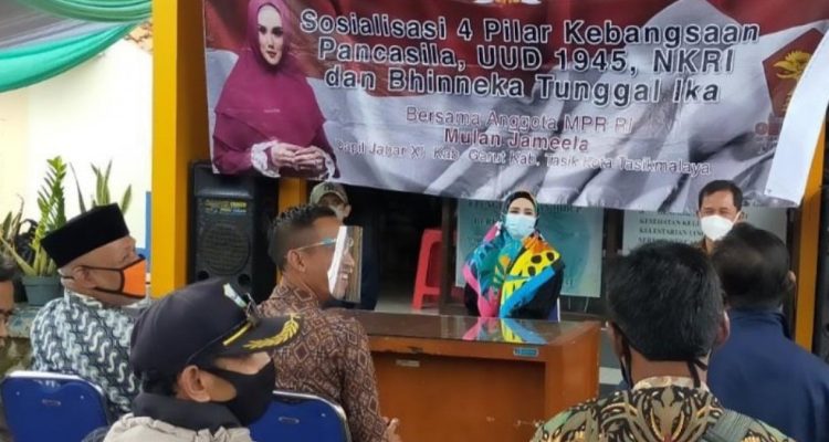 Gandeng BNI dan Diskop, Mulan Jameela gelar sosialisasi pemberdayaan ekonomi lokal di Garut