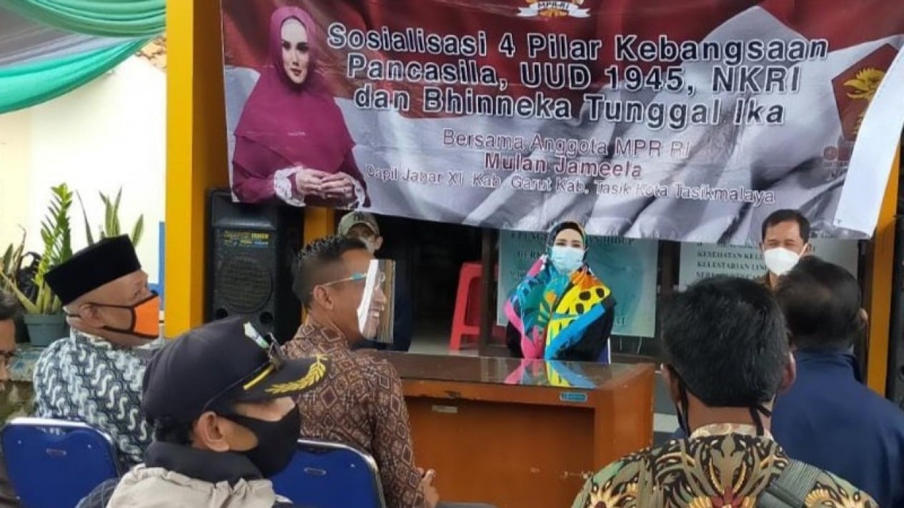Gandeng BNI dan Diskop, Mulan Jameela gelar sosialisasi pemberdayaan ekonomi lokal di Garut