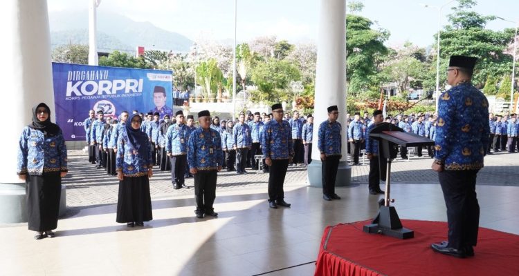 Pemkab Indramayu Serahkan Kontrak Paruh Waktu, Tingkatkan Profesionalisme ASN