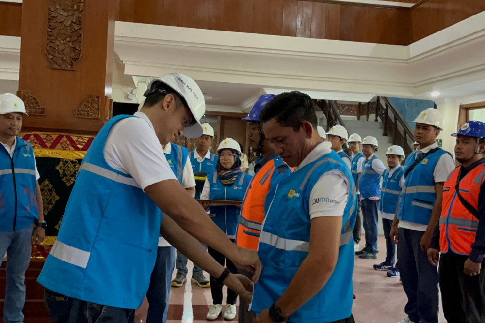 PLN Bali Kirim Relawan Bantu Pemulihan Listrik Sumatera dan Aceh