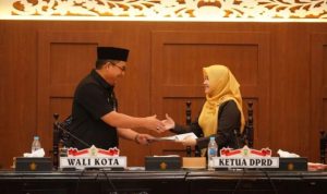 DPRD Probolinggo sahkan 5 raperda, ini daftarnya
