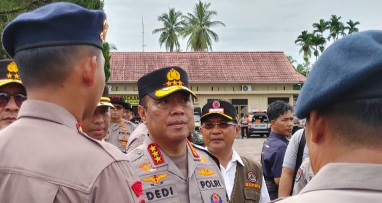 Polri tambah alat berat untuk bantu penanganan bencana di Sumbar