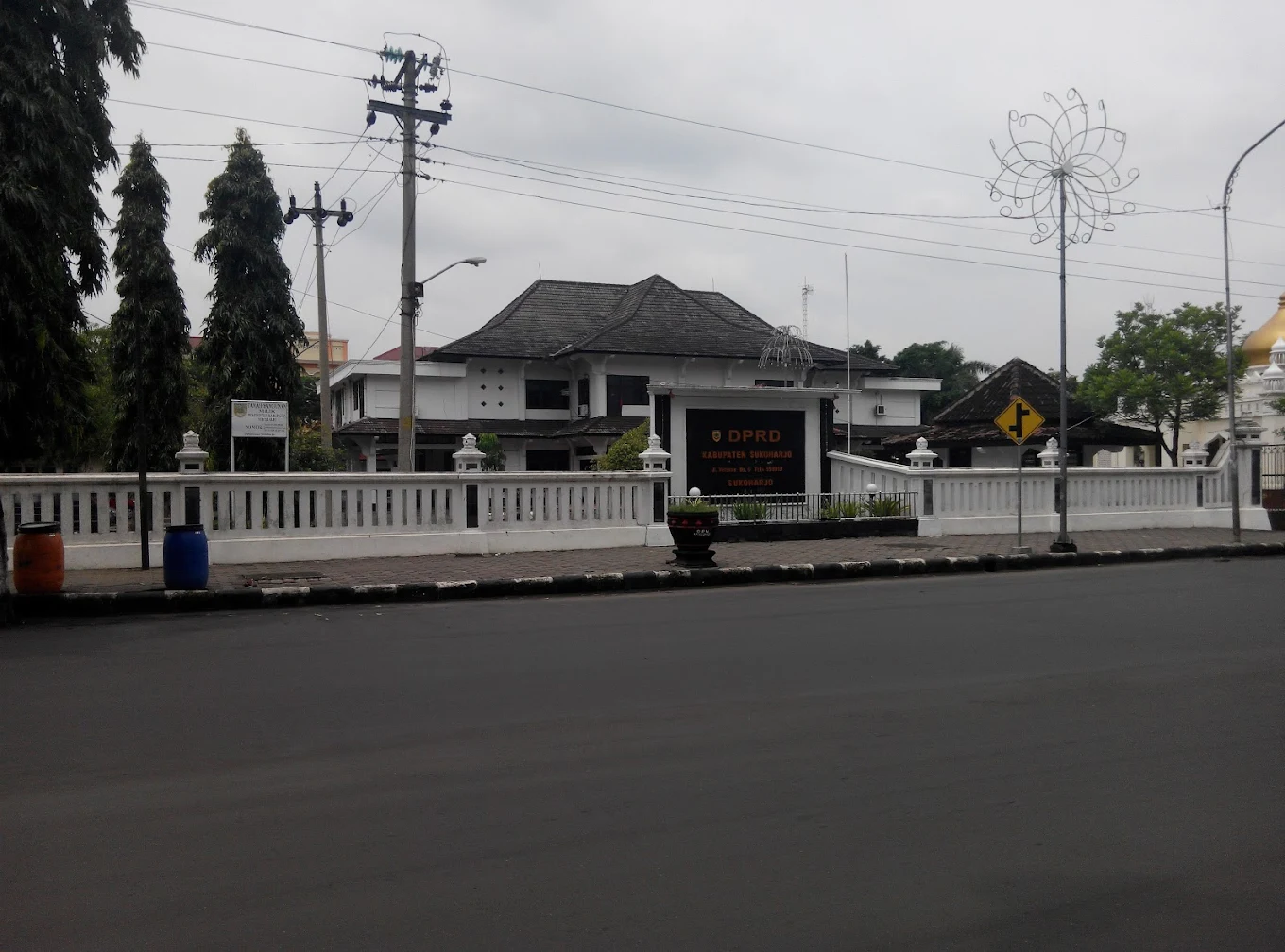 Audiensi Nasabah Korban PT BKK Jateng Tawangsari, DPRD Sukoharjo Siap Kawal Pencairan Tabungan