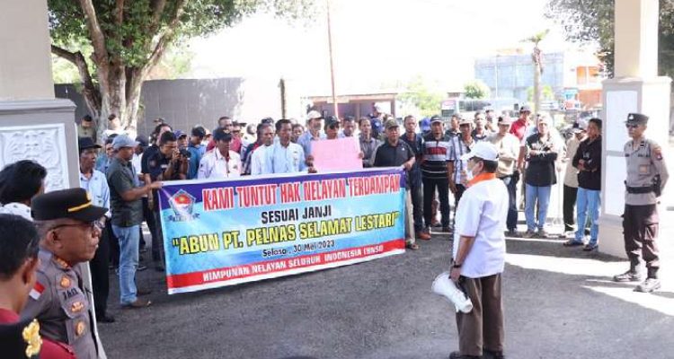 DPRD Tojo Una-una Laporkan Korlap Demo Nelayan ke Poles atas Perusakan Fasilitas