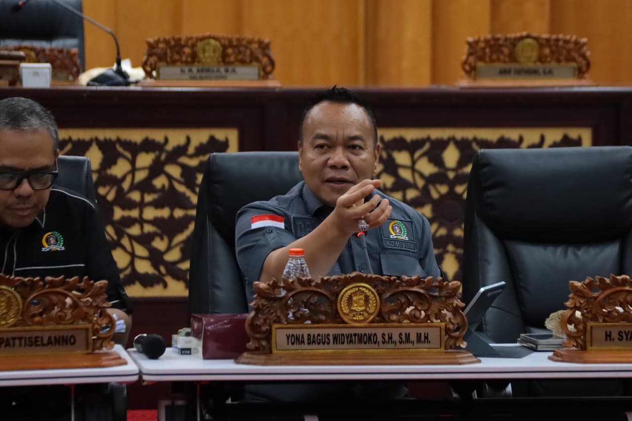 Jelang Libur Nataru, Ketua Komisi A DPRD Surabaya Imbau Warga Waspada Cuaca Ekstrem dan Banjir