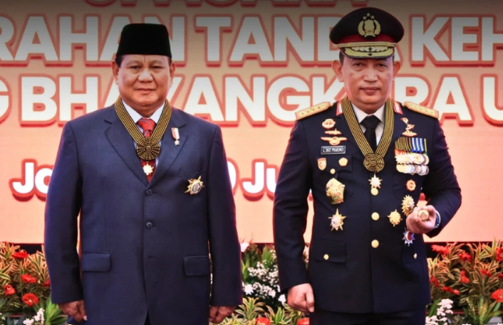 Eks Kabais TNI Serang Kapolri dan Habiburokhman, Minta Prabowo Cabut Perpol 10/2025