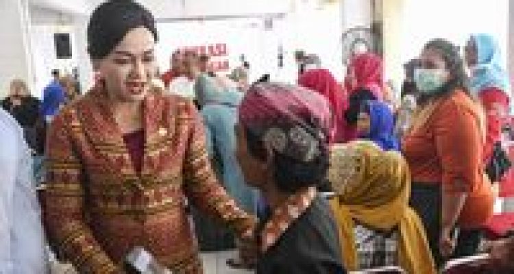 Melalui Reses DPRD dan OJK, Cegah Bahaya Pinjol dan Judi Online