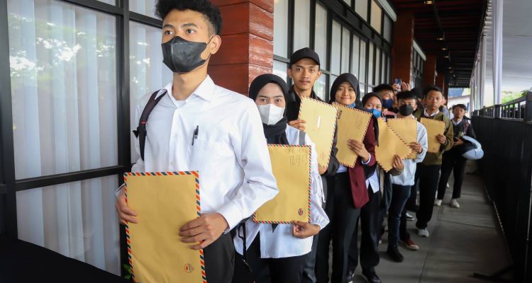 DPRD Jatim Soroti Kenaikan PHK dan Pengangguran di Tahun 2026