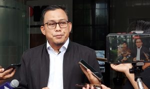 Hukum Rusman desak Polres periksa Ketua DPRD Soppeng Farid
