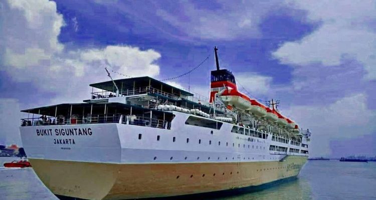 Jadwal Pelayaran Kapal Pelni KM Bukit Siguntang 7-24 Januari 2026 Lewati Makassar Parepare Balikpapan