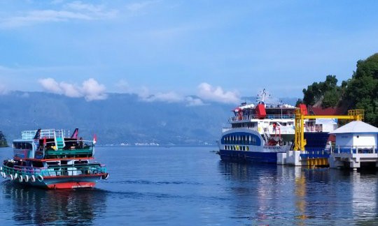 Jadwal Penyeberangan Kapal Ferry di Danau Toba untuk Bulan Januari 2026