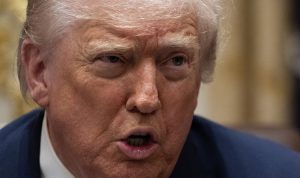 Trump larang investasi aset chip China