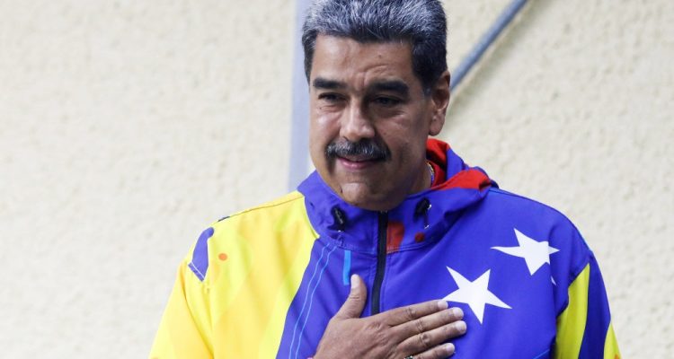 Ekspor Minyak Venezuela Terganggu Akibat Sanksi AS dan Kekacauan Politik