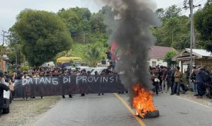 Tantang Kepastian DOB Luwu Raya, 2 Anggota DPRD Kunjungi Tito Karnavian Tantang Kepastian DOB Luwu Raya, 2 Anggota DPRD Kunjungi Tito Karnavian