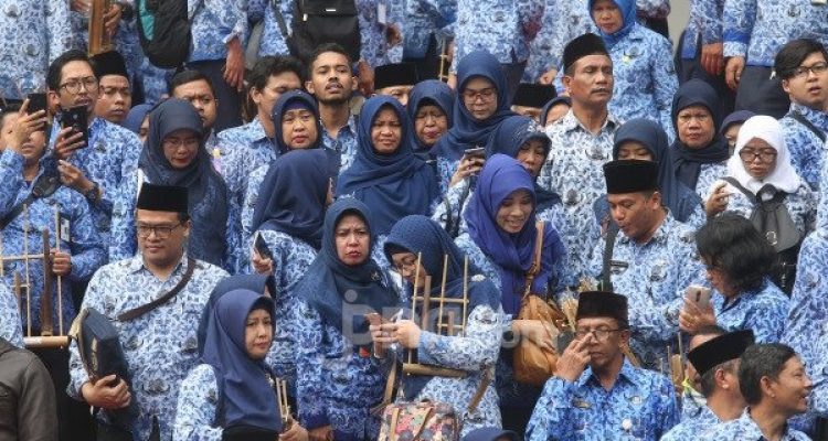 Tahun Baru, Silatnas PPPK Belum Digelar, Alih Status ke PNS Batal? Teten Beri Pernyataan