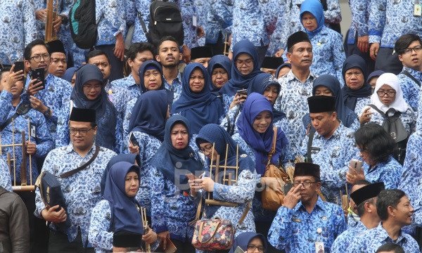 Tahun Baru, Silatnas PPPK Belum Digelar, Alih Status ke PNS Batal? Teten Beri Pernyataan
