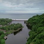 Dampak Abrasi Laut yang Menghancurkan Bangunan di Pesisir Lumajang