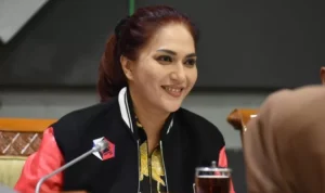 Perubahan Pemimpin DPR: Sari Yuliati Gantikan Adies Kadir