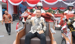 Dari Istana ke Jalanan Kota, DPRD Surabaya: Kebijakan Presiden Prabowo Hidupkan Ekonomi Tukang Becak Lansia