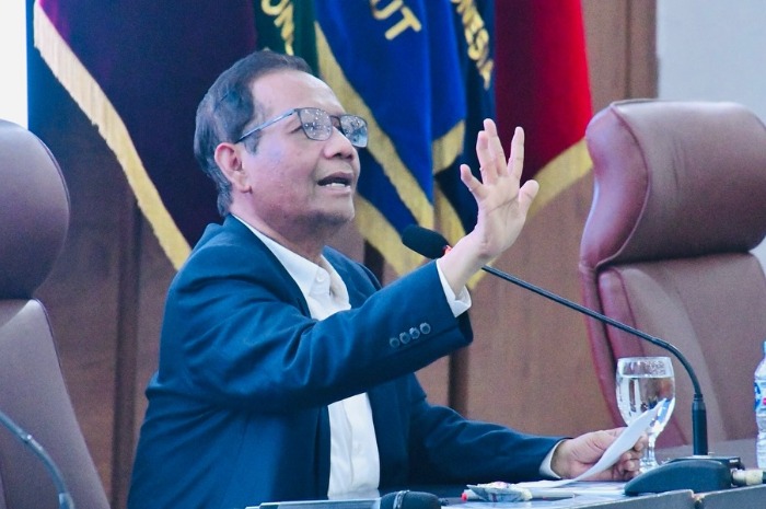 Pandji Pragiwaksono dicap hina Wapres Gibran, ngantuk, Mahfud MD: Kalau dihukum, saya yang bela