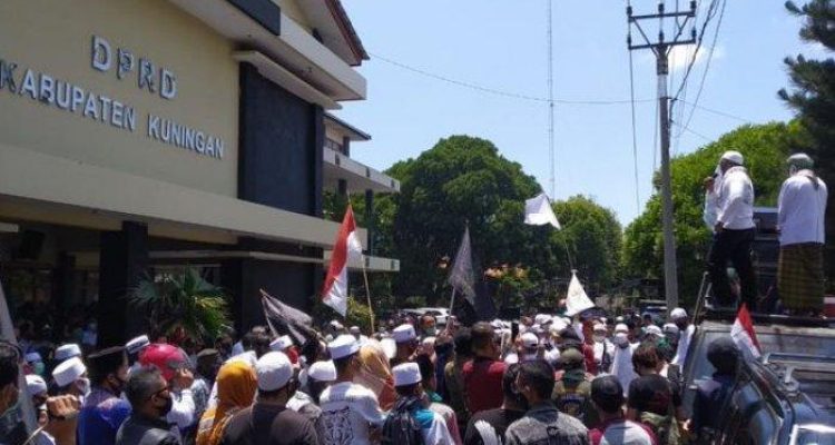 Peran DPRD dalam Sistem Pemerintahan Daerah