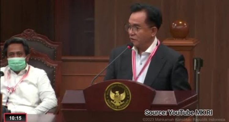 Yusril: Pemilihan Langsung Maupun Melalui DPRD Sama-sama Konstitusional