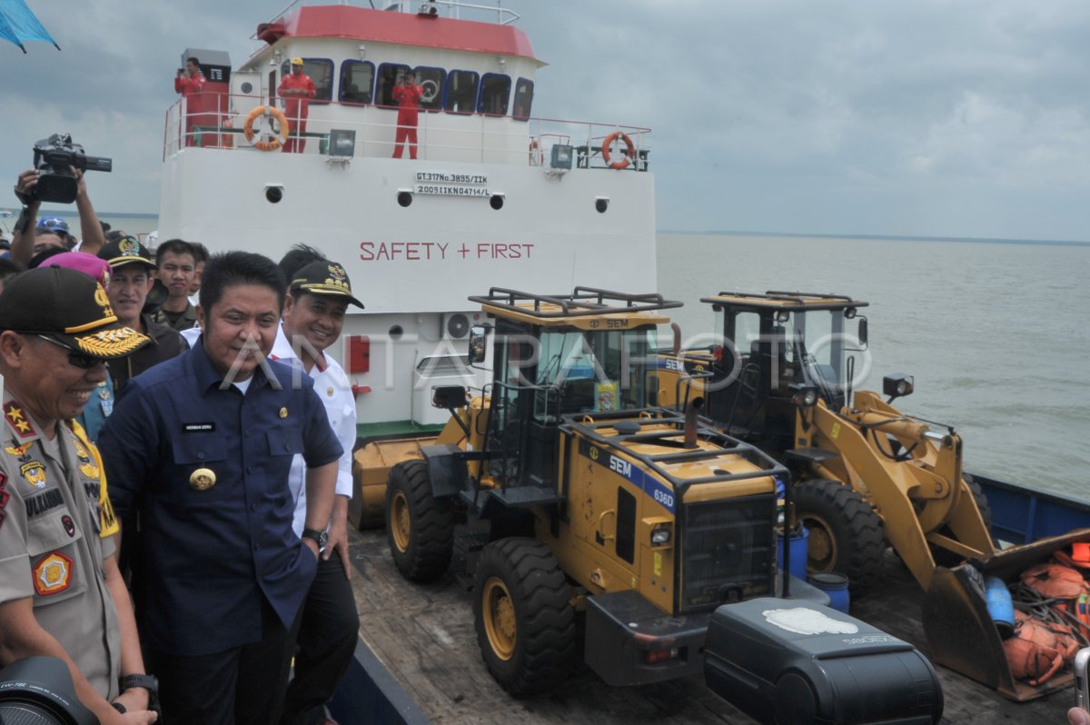 Pelabuhan Tanjung Api-api: Pintu Gerbang Transportasi Laut Sumatra Selatan