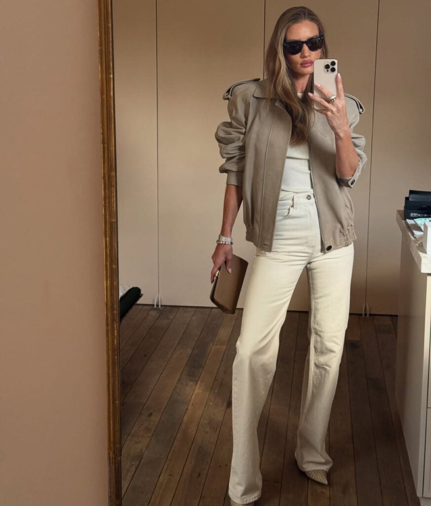 Alexander Skarsgård Bintang Film yang Selalu Menyatu dengan Perannya