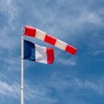 Prancis Larang Penggunaan Aplikasi Luar Negeri untuk Pejabat Pemerintah