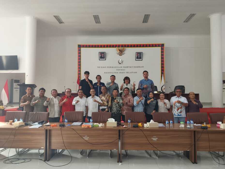 Rapat Kerja Komisi 2 DPRD Nisel Fokus pada Tindak Lanjut Pencabutan Izin Perusahaan Hasil Hutan
