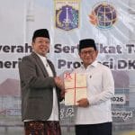 Penyerahan 3.922 Sertifikat Tanah Aset Milik Daerah di Jakarta
